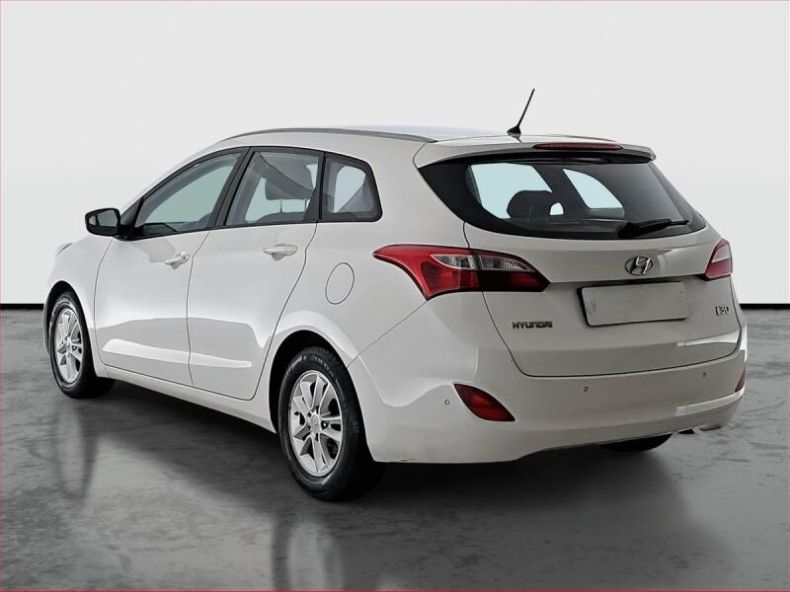 Hyundai i30 - hlavní fotka