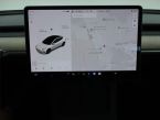 Tesla Model 3 - fotka číslo 11
