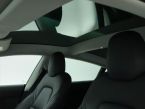 Tesla Model 3 - fotka číslo 17