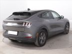 Ford Mustang Mach-E - fotka číslo 4