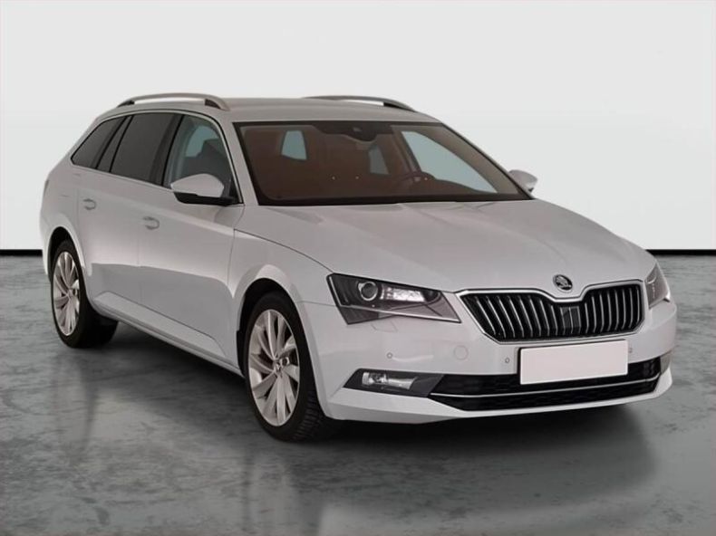 Škoda Superb - hlavní fotka