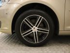 Volkswagen Touran - fotka číslo 14