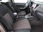 Mitsubishi L200 - fotka číslo 8