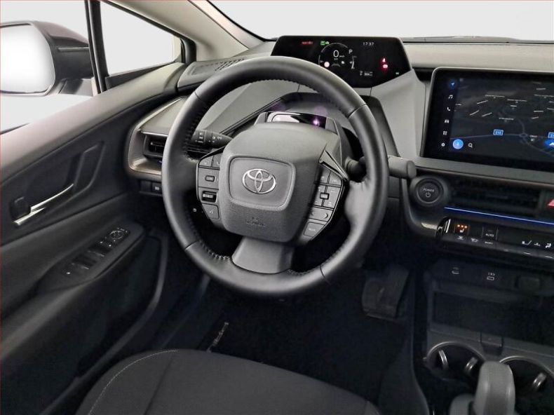 Toyota Prius - hlavní fotka