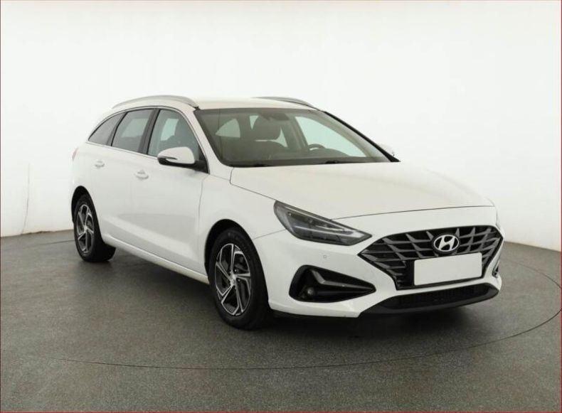 Hyundai i30 - hlavní foto