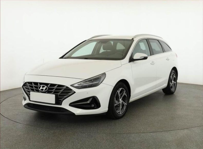 Hyundai i30 - hlavní fotka