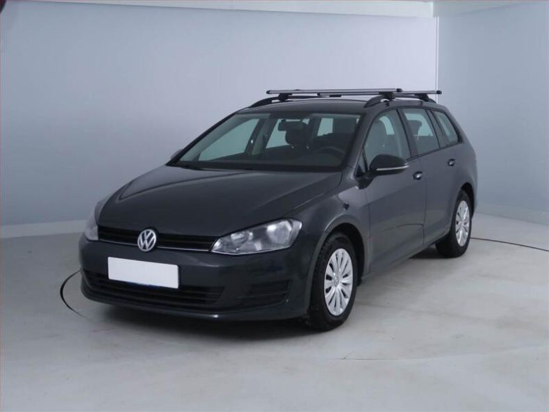 Volkswagen Golf - hlavní fotka inzerátu