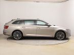 Škoda Superb - fotka číslo 5