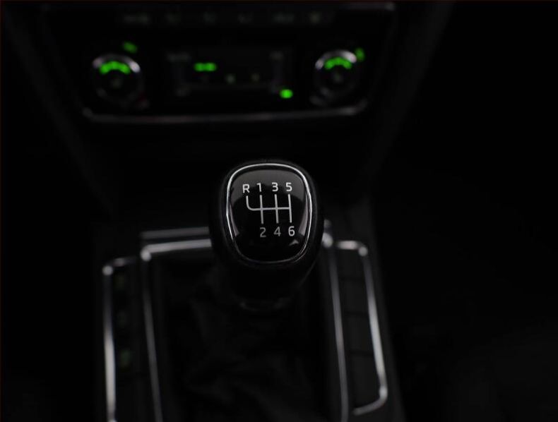 Škoda Superb - hlavní fotka