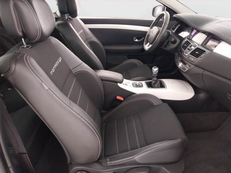 Renault Laguna - hlavní fotka