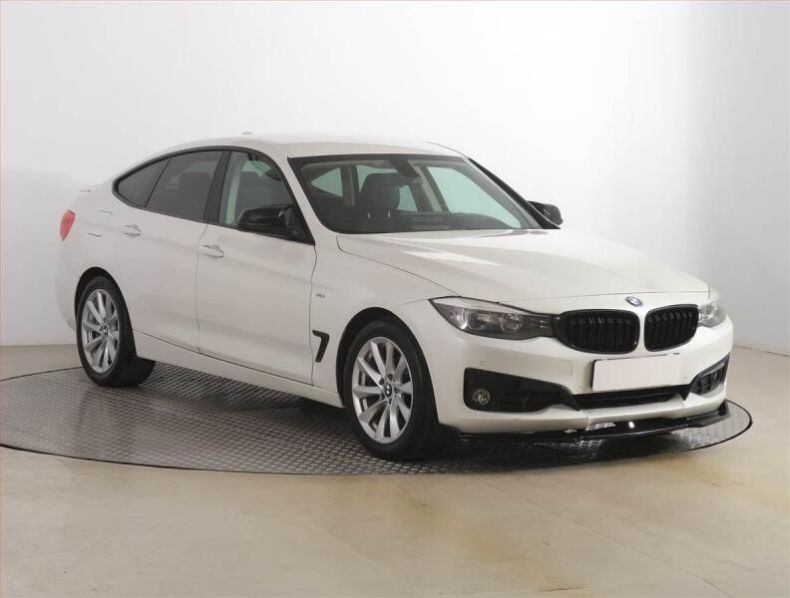 BMW Řada 3 - hlavní foto