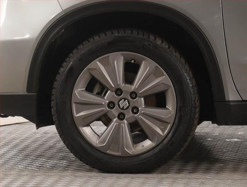 Suzuki Vitara - hlavní fotka