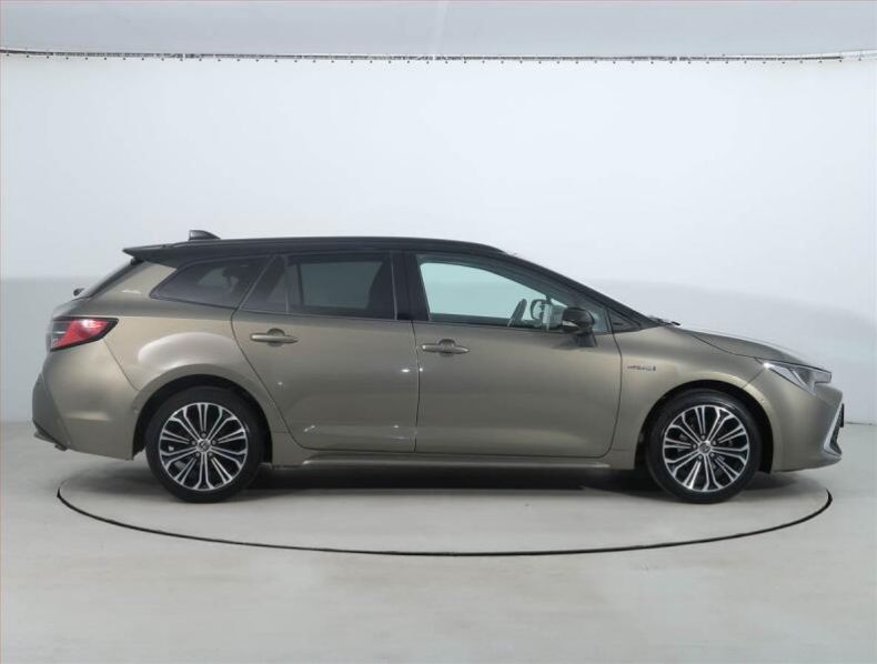 Toyota Corolla - hlavní fotka