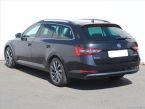 Škoda Superb - fotka číslo 3
