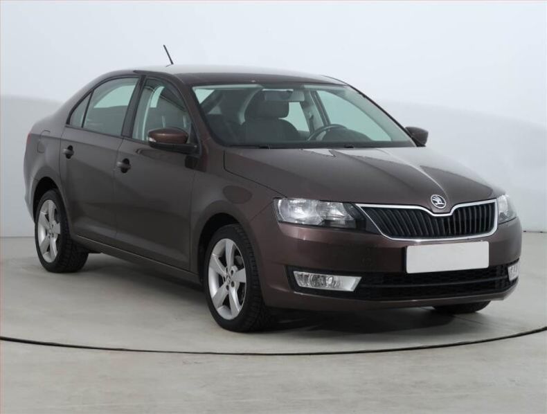 Škoda Rapid - hlavní foto