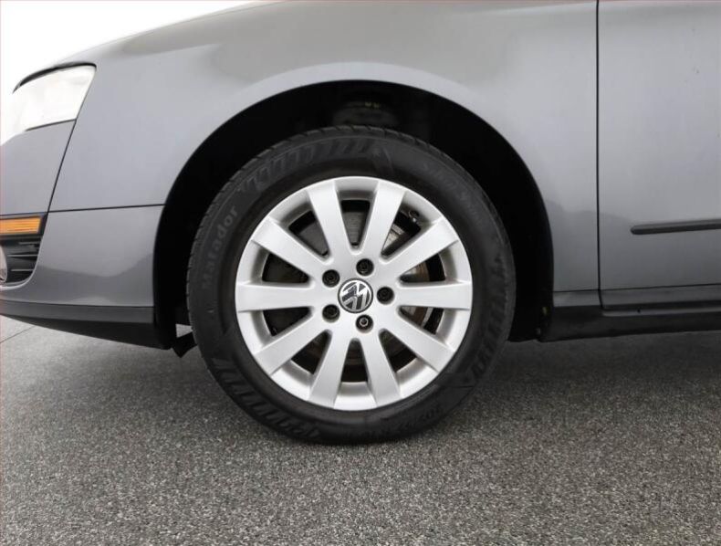 Volkswagen Passat - hlavní fotka