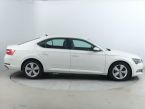 Škoda Superb - fotka číslo 5
