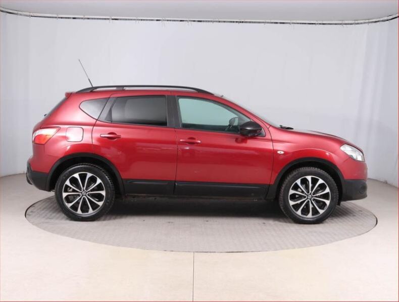 Nissan Qashqai - hlavní fotka