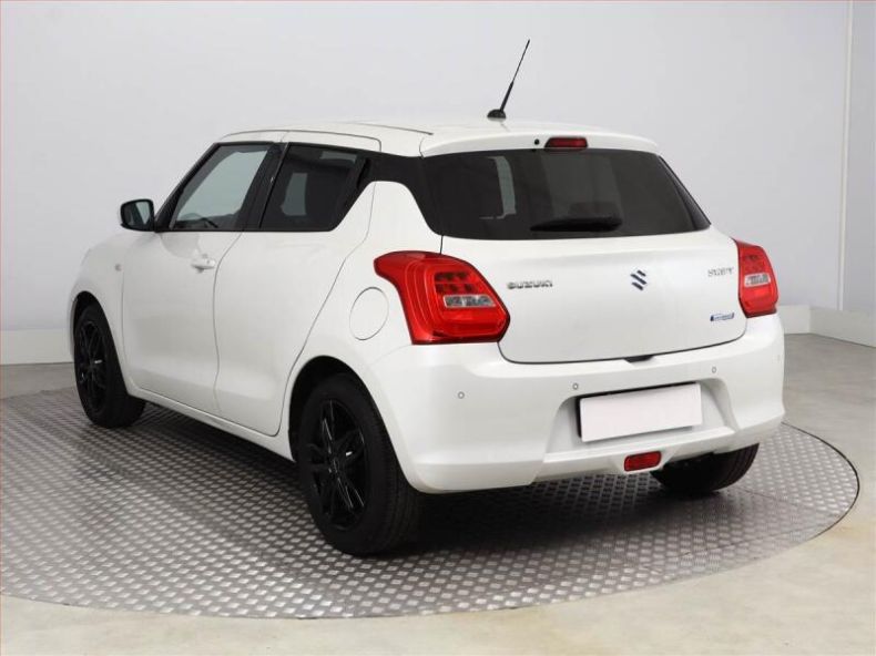 Suzuki Swift - hlavní fotka