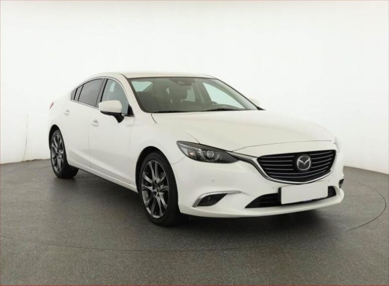 Mazda 6 - hlavní foto