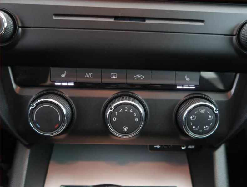 Škoda Octavia - hlavní fotka