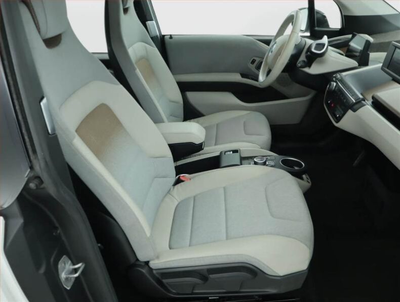 BMW i3 - hlavní fotka