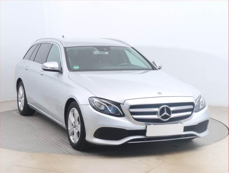 Mercedes Třída E - hlavní fotka inzerátu