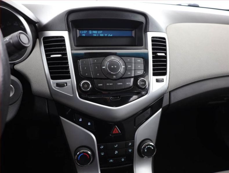 Chevrolet Cruze - hlavní fotka