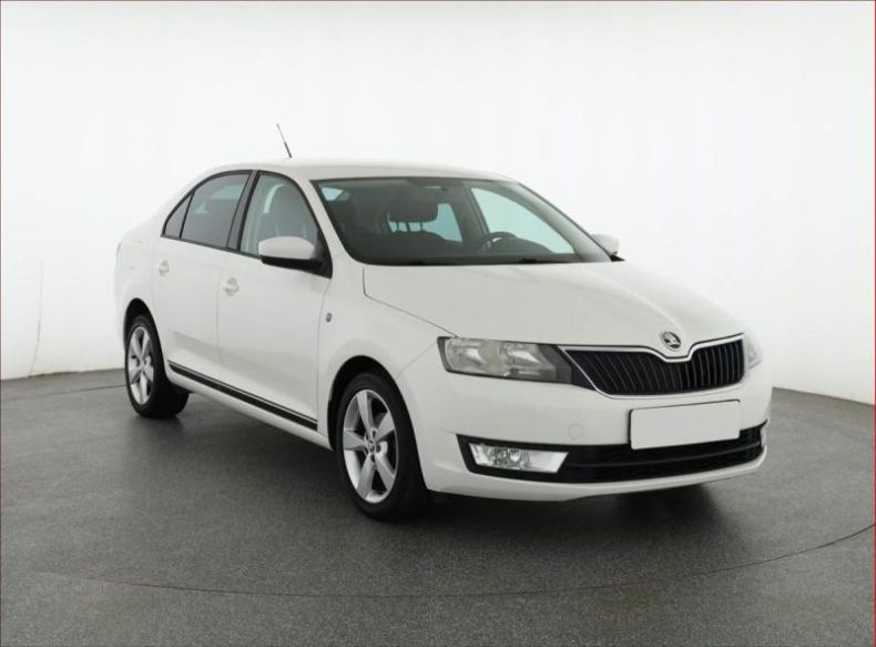 Škoda Rapid - hlavní foto