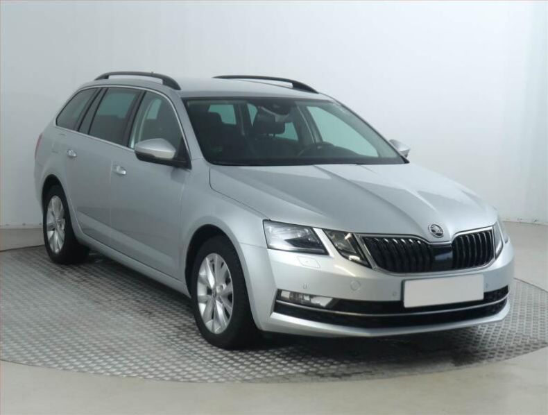 Škoda Octavia - hlavní foto