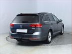 Volkswagen Passat - fotka číslo 4