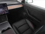 Tesla Model 3 - fotka číslo 7