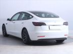 Tesla Model 3 - fotka číslo 3