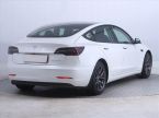 Tesla Model 3 - fotka číslo 4