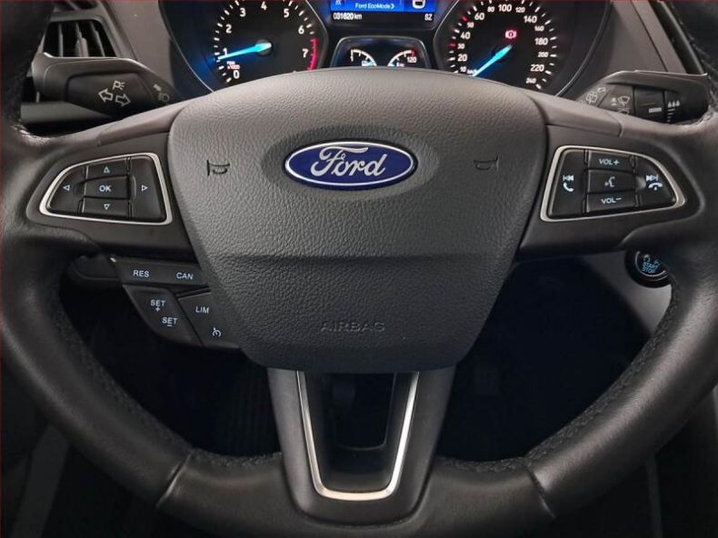 Ford Kuga - hlavní fotka