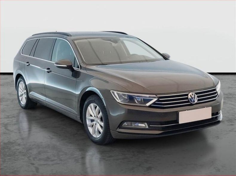 Volkswagen Passat - hlavní fotka inzerátu