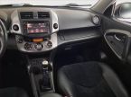 Toyota RAV 4 - fotka číslo 7