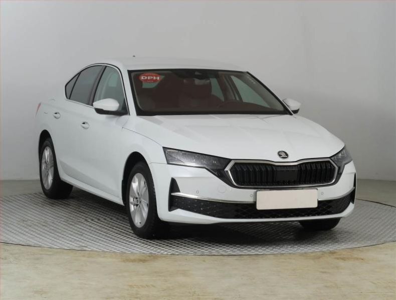 Škoda Octavia - hlavní fotka
