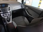 Ford Focus - fotka číslo 7