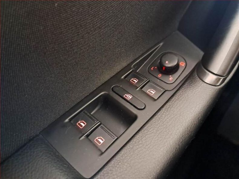 Volkswagen Passat - hlavní fotka
