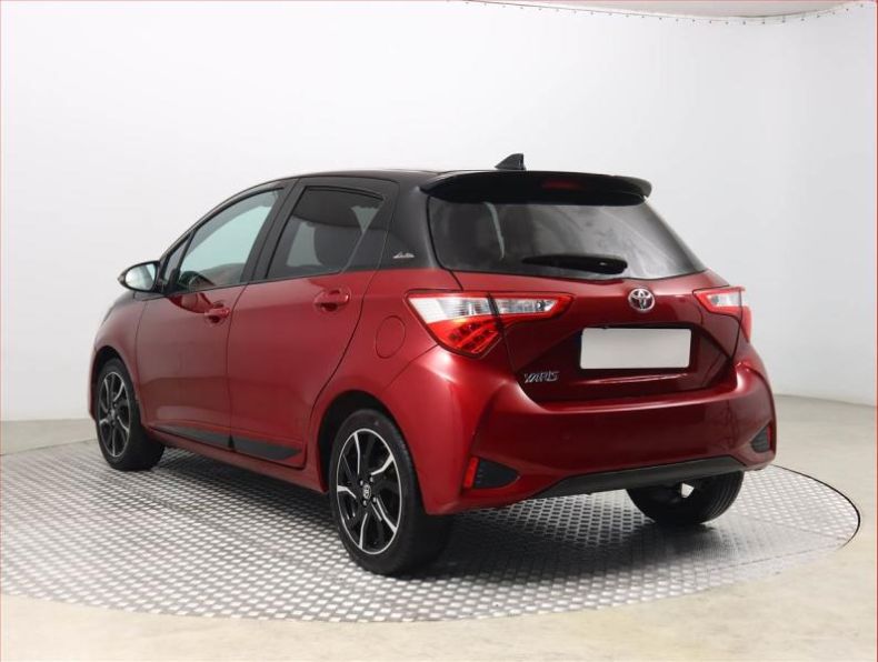 Toyota Yaris - hlavní fotka
