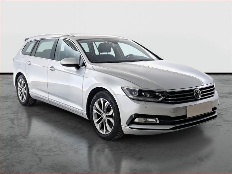 Volkswagen Passat - hlavní fotka inzerátu
