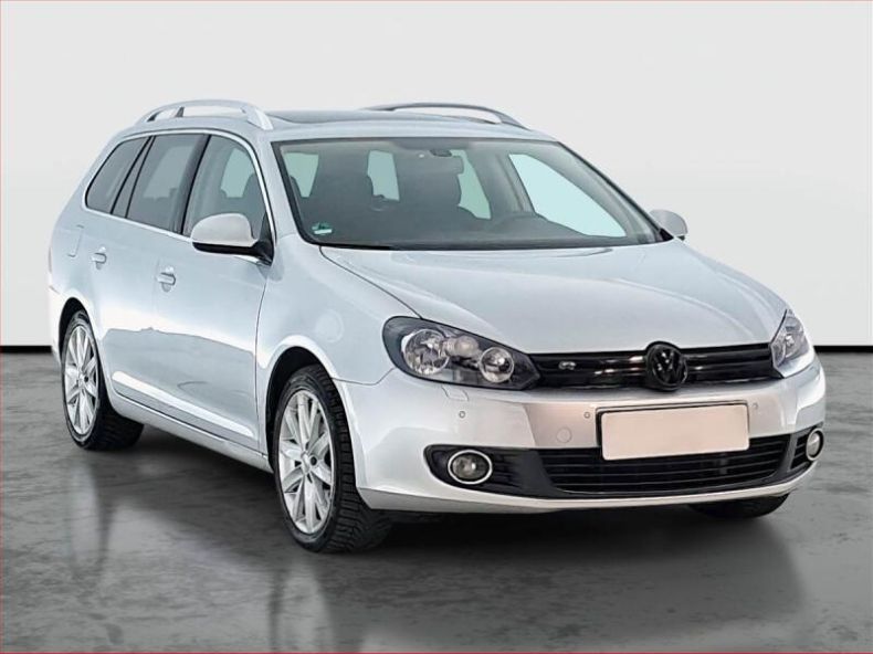 Volkswagen Golf - hlavní foto