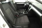 Volkswagen Passat - fotka číslo 8