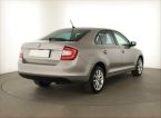 Škoda Rapid - fotka číslo 4