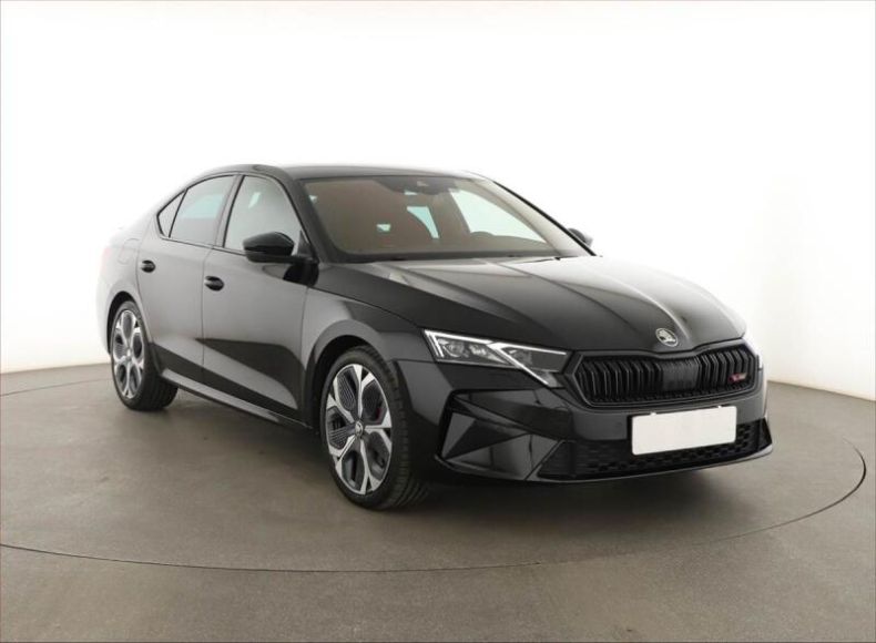 Škoda Octavia - hlavní fotka