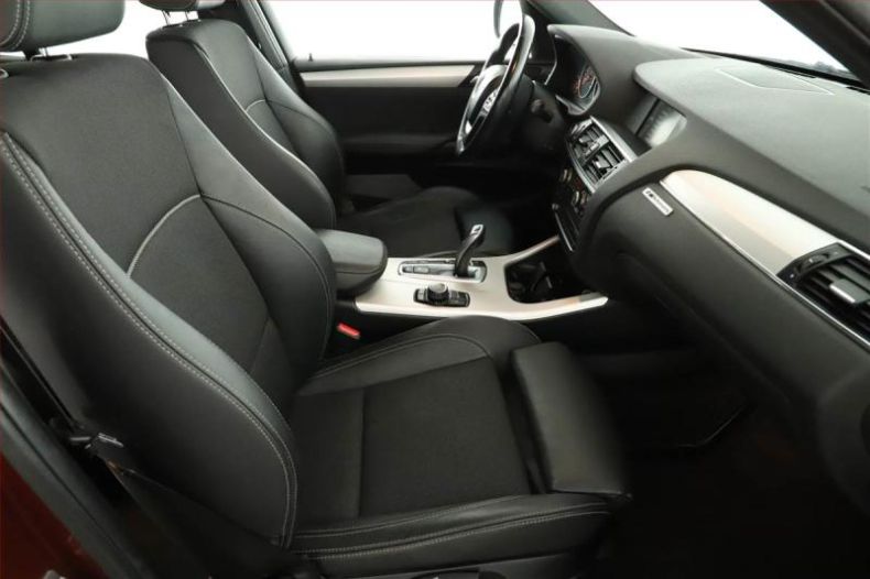 BMW X3 - hlavní fotka