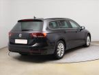 Volkswagen Passat - fotka číslo 4