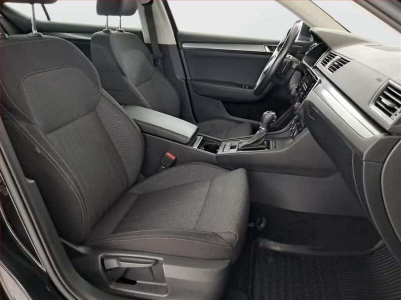 Škoda Superb - hlavní fotka
