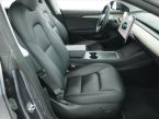 Tesla Model 3 - fotka číslo 8